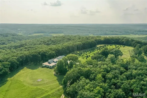 $2,100,000 | 14560 Dry Fork Road, Festus, MO 63028
