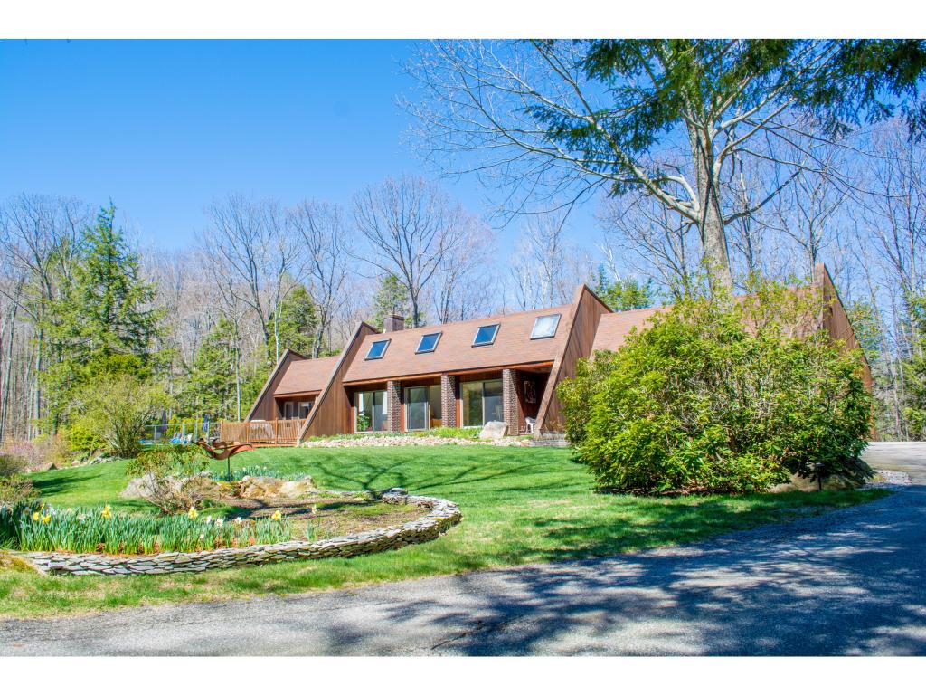 67 Birkdale Road Bedford, NH 03110 - Photo 1 of 32 Gallery Image 1