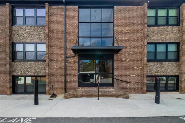 $1,250 | 105 Dahl Street, Madison, NC 27025