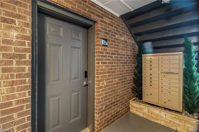 $1,250 | 105 Dahl Street, Madison, NC 27025