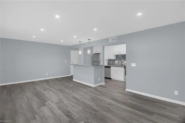 $1,250 | 105 Dahl Street, Madison, NC 27025