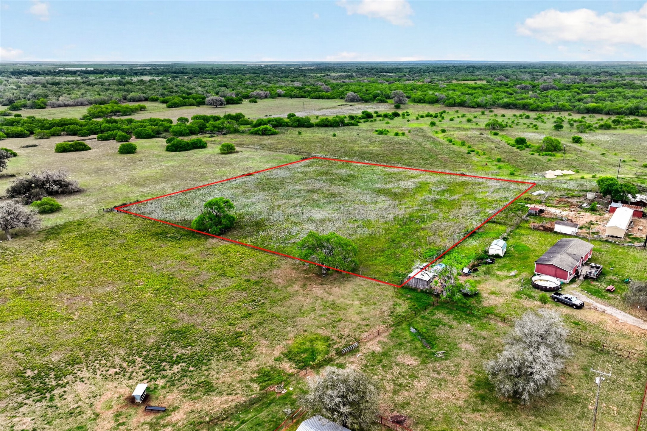 190 Smiley Tx 78159 Smiley, TX 78159 - Photo 2 of 16