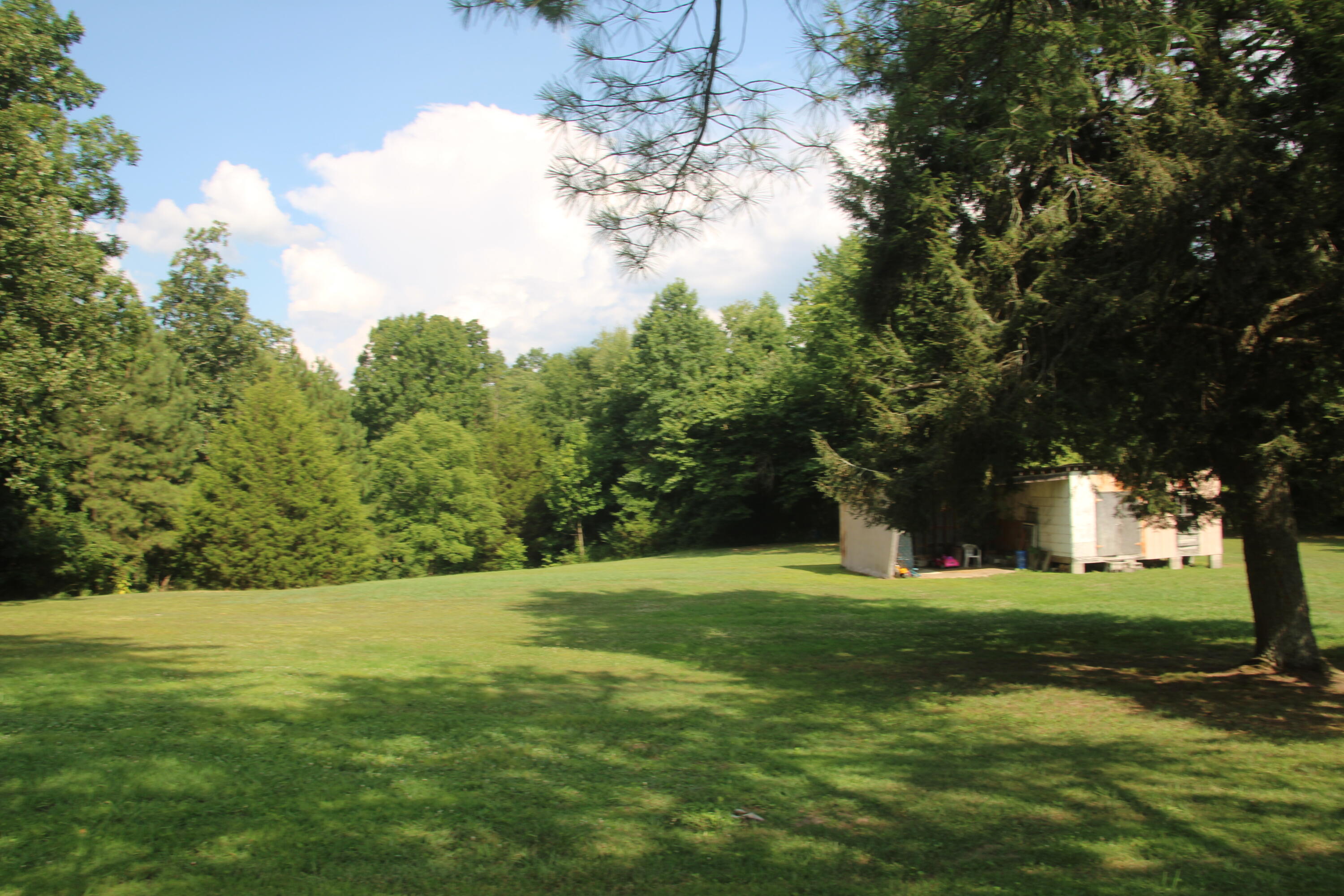 327 Burke Road Cleveland, TN 37323 - Photo 37 of 39 IMG_1117 (1)