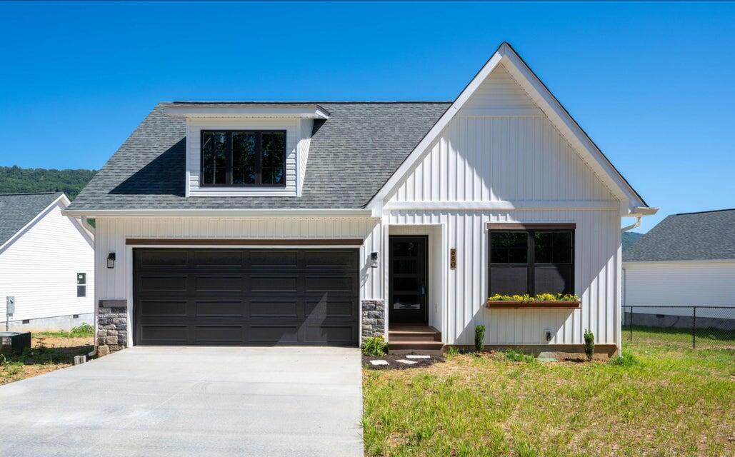 720 Sells Lane Trenton, GA 30752 - Photo 1 of 13 Representative picture of 720 Sells Ln