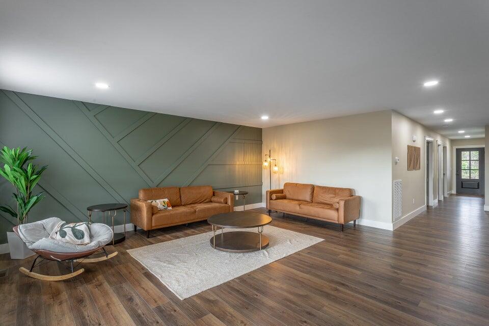 720 Sells Lane Trenton, GA 30752 - Photo 6 of 13 Main Room (representative)