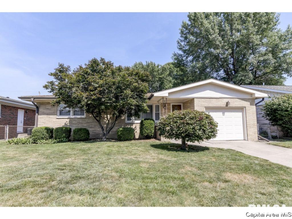 40 Longbow Lane Springfield, IL 62704 - Photo 3 of 30