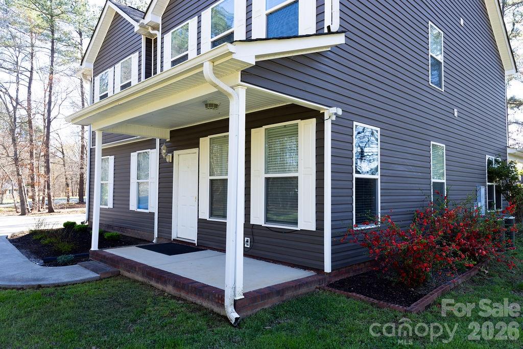 402 Spring Lake Drive Monroe, NC 28110 - Photo 4 of 32