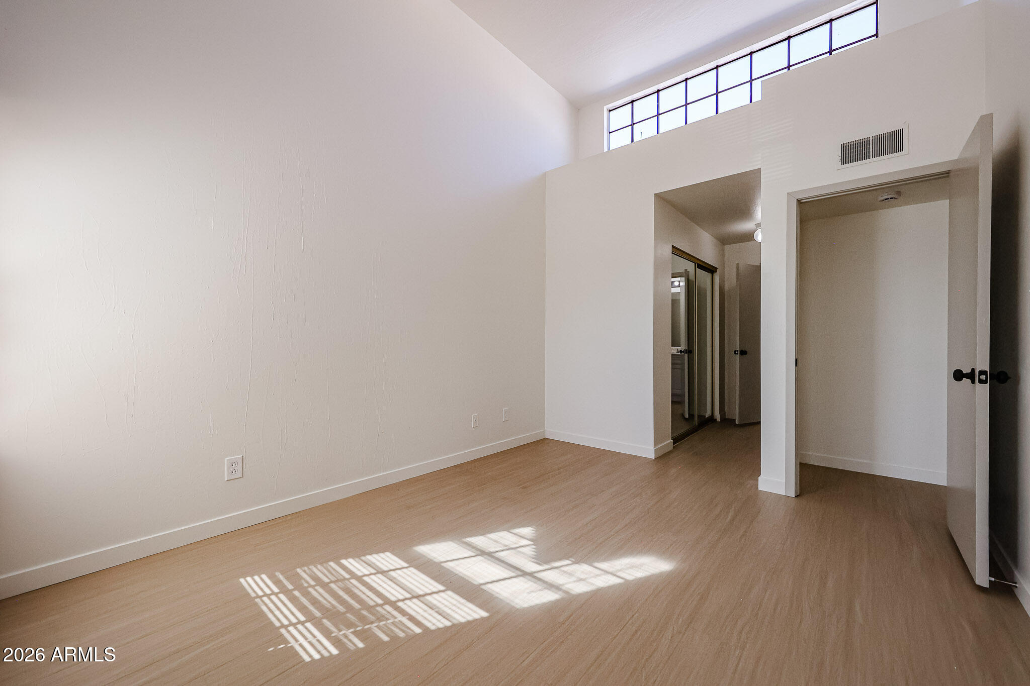 1126 West Elliot Road, Unit 2040 Chandler, AZ 85224 - Photo 13 of 27 Primary Bedroom