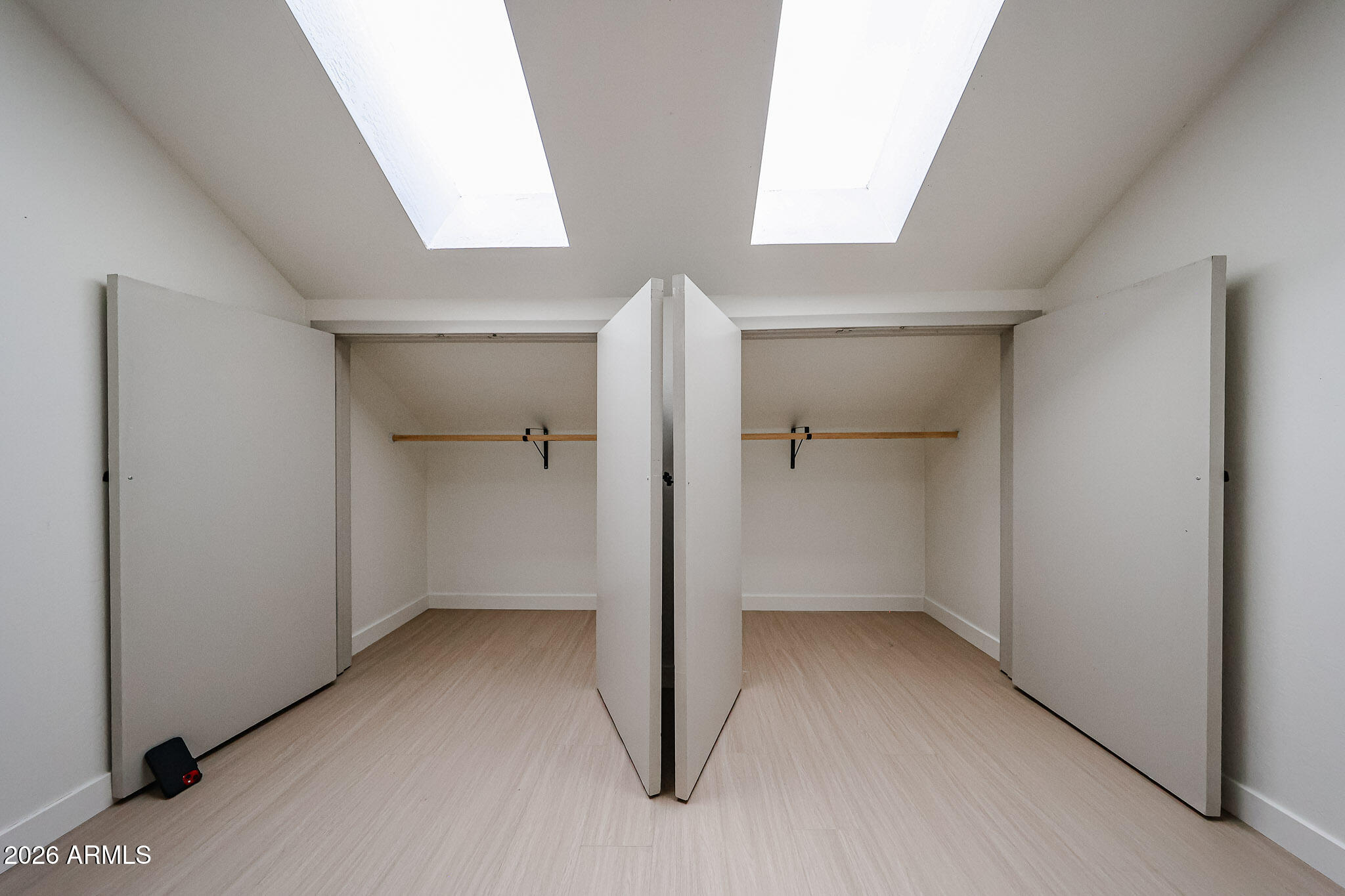 1126 West Elliot Road, Unit 2040 Chandler, AZ 85224 - Photo 23 of 27 Bedroom 2 Closet