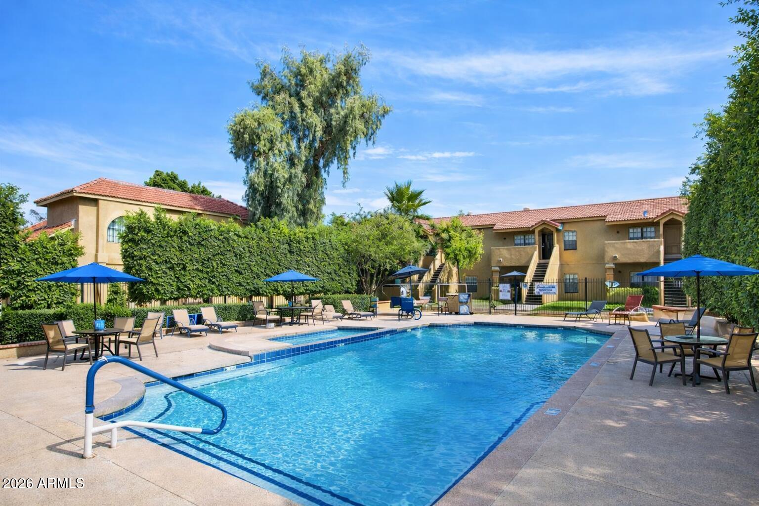 1126 West Elliot Road, Unit 2040 Chandler, AZ 85224 - Photo 27 of 27 Community Pool