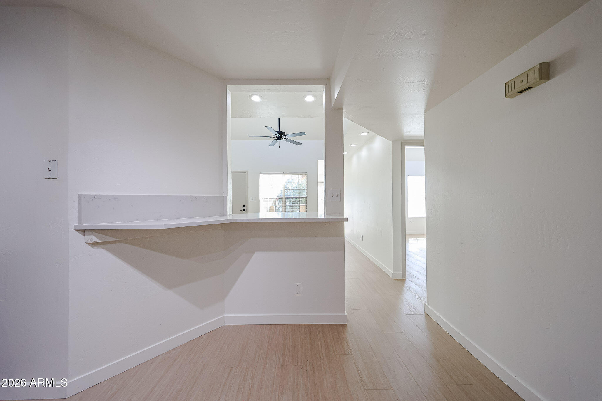 1126 West Elliot Road, Unit 2040 Chandler, AZ 85224 - Photo 10 of 27 Kitchen