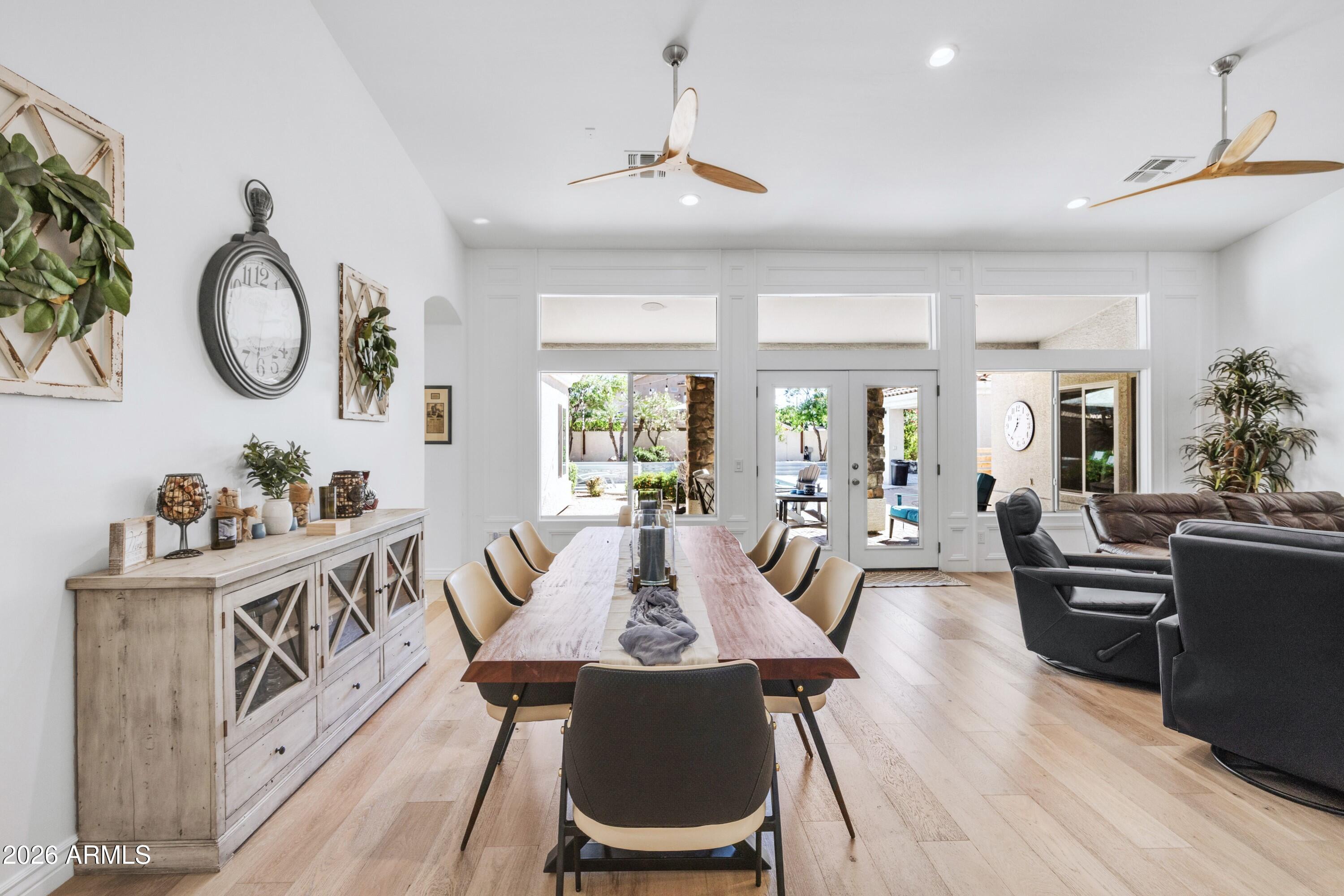 2047 East Victor Road Gilbert, AZ 85296 - Photo 7 of 56 Dining Area
