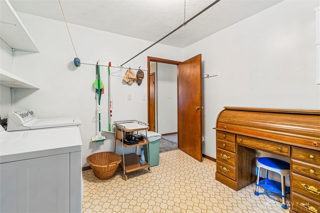 6801 Gorsuch Road Franklin, OH 45005 - Photo 18 of 51 Gallery Image 18