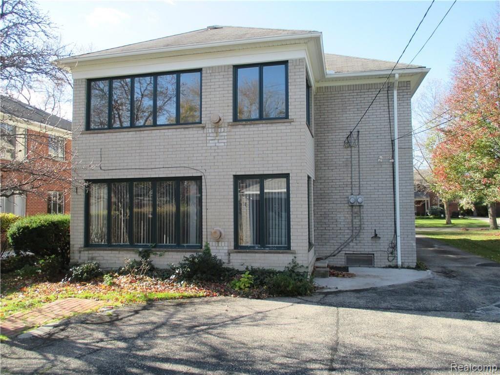 840 Harcourt Road Grosse Pointe, MI 48230 - Photo 24 of 27 IMG_2403.JPG