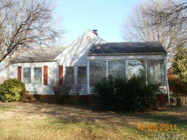 153 Wiggins Road Mooresville, NC 28115 - Photo 1 of 10 Gallery Image 1