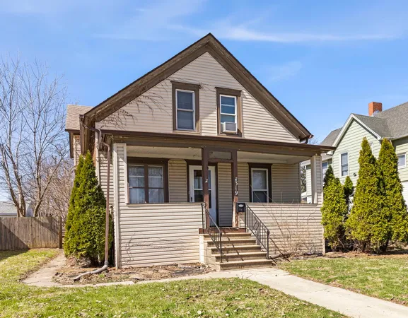 $135,000 | 319 South Willow Avenue, Joliet, IL 60436