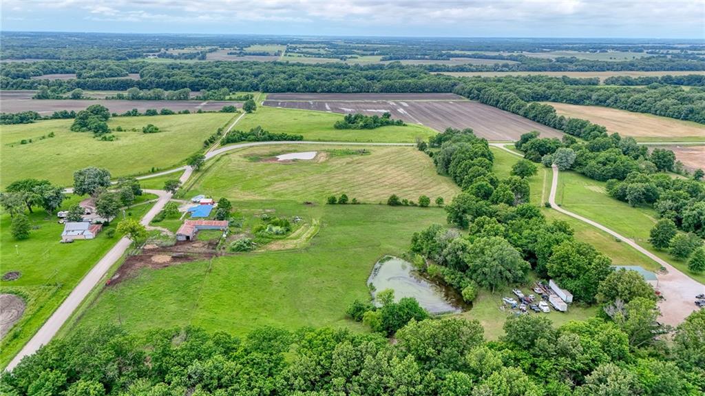 1679 Southwest 800th Road Holden, MO 64040 - Photo 23 of 40