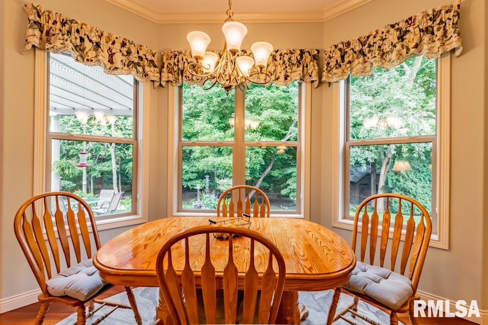 1804 Autumn Ridge Washington, IL 61571 - Photo 11 of 47 Gallery Image 11