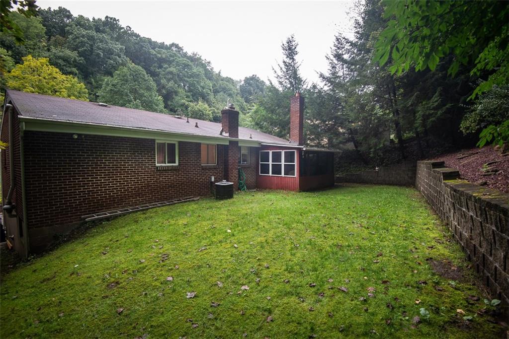 228 Hillendale Road Pittsburgh, PA 15237 - Photo 25 of 25 Private backyard space!