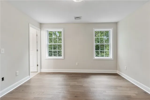 $3,850 | 8 Seabreeze Terrace, Warwick, RI 02886