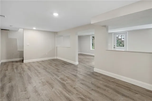 $3,850 | 8 Seabreeze Terrace, Warwick, RI 02886