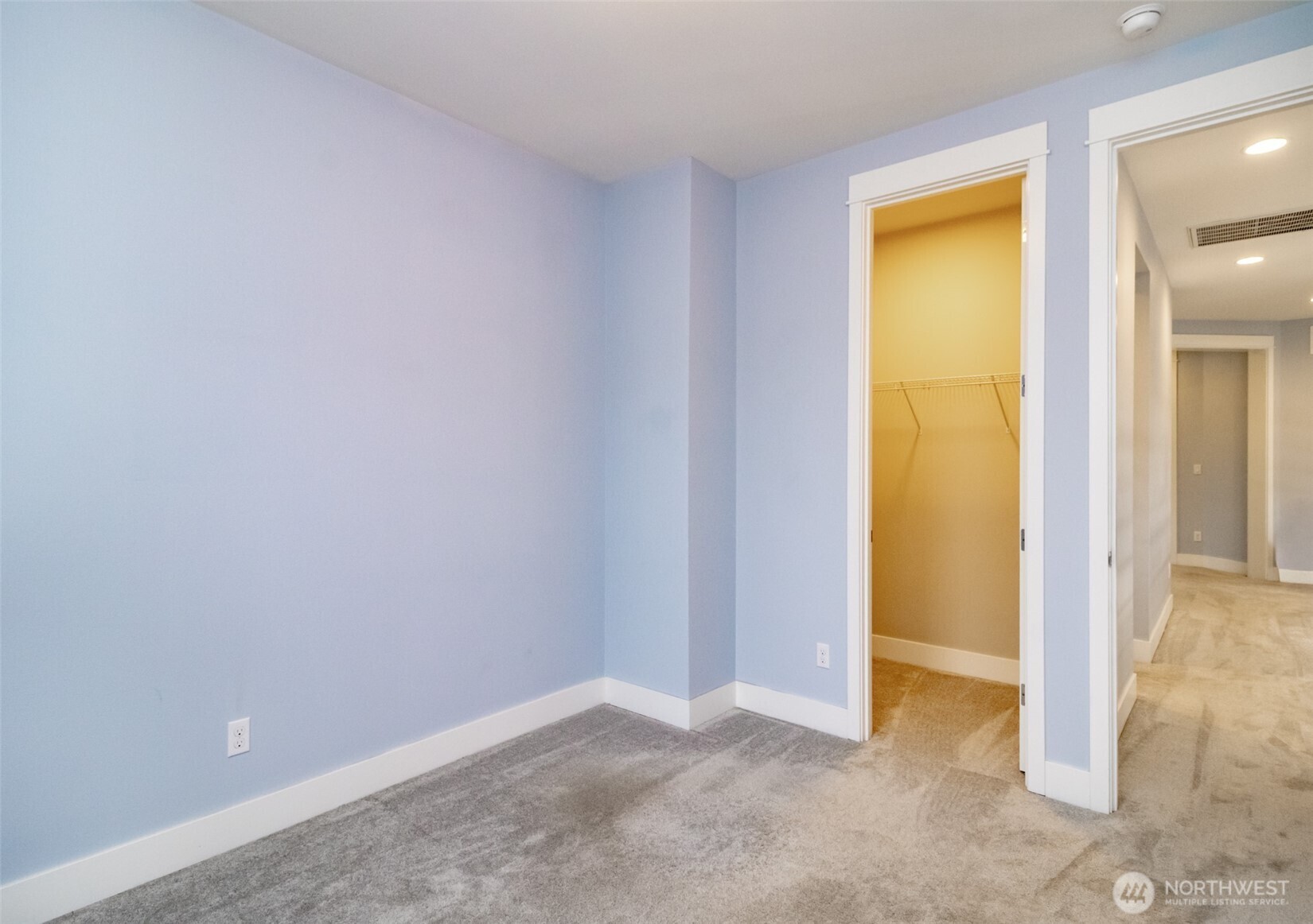 31340 43rd Place Southwest Federal Way, WA 98023 - Photo 16 of 28 a view of an empty room