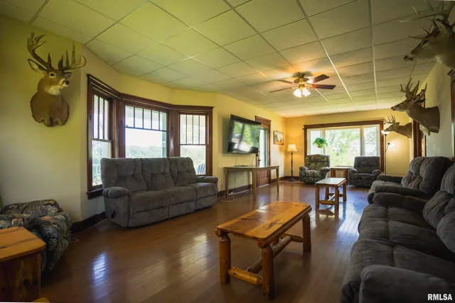 $489,000 | 1590 North Co Road 2980, Tennessee, IL 62374