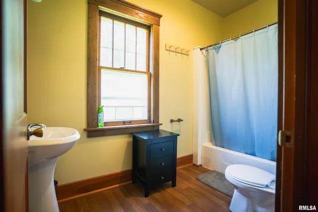 $489,000 | 1590 North Co Road 2980, Tennessee, IL 62374