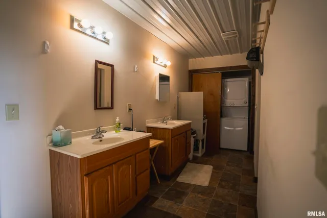 $489,000 | 1590 North Co Road 2980, Tennessee, IL 62374