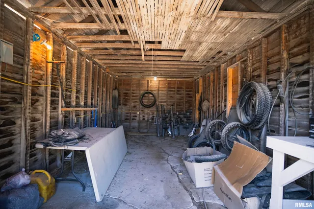 $489,000 | 1590 North Co Road 2980, Tennessee, IL 62374