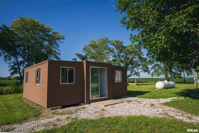 $489,000 | 1590 North Co Road 2980, Tennessee, IL 62374