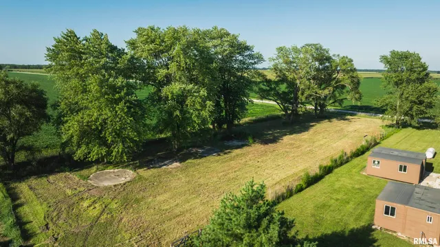 $489,000 | 1590 North Co Road 2980, Tennessee, IL 62374