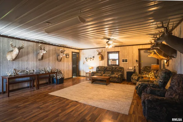 $489,000 | 1590 North Co Road 2980, Tennessee, IL 62374