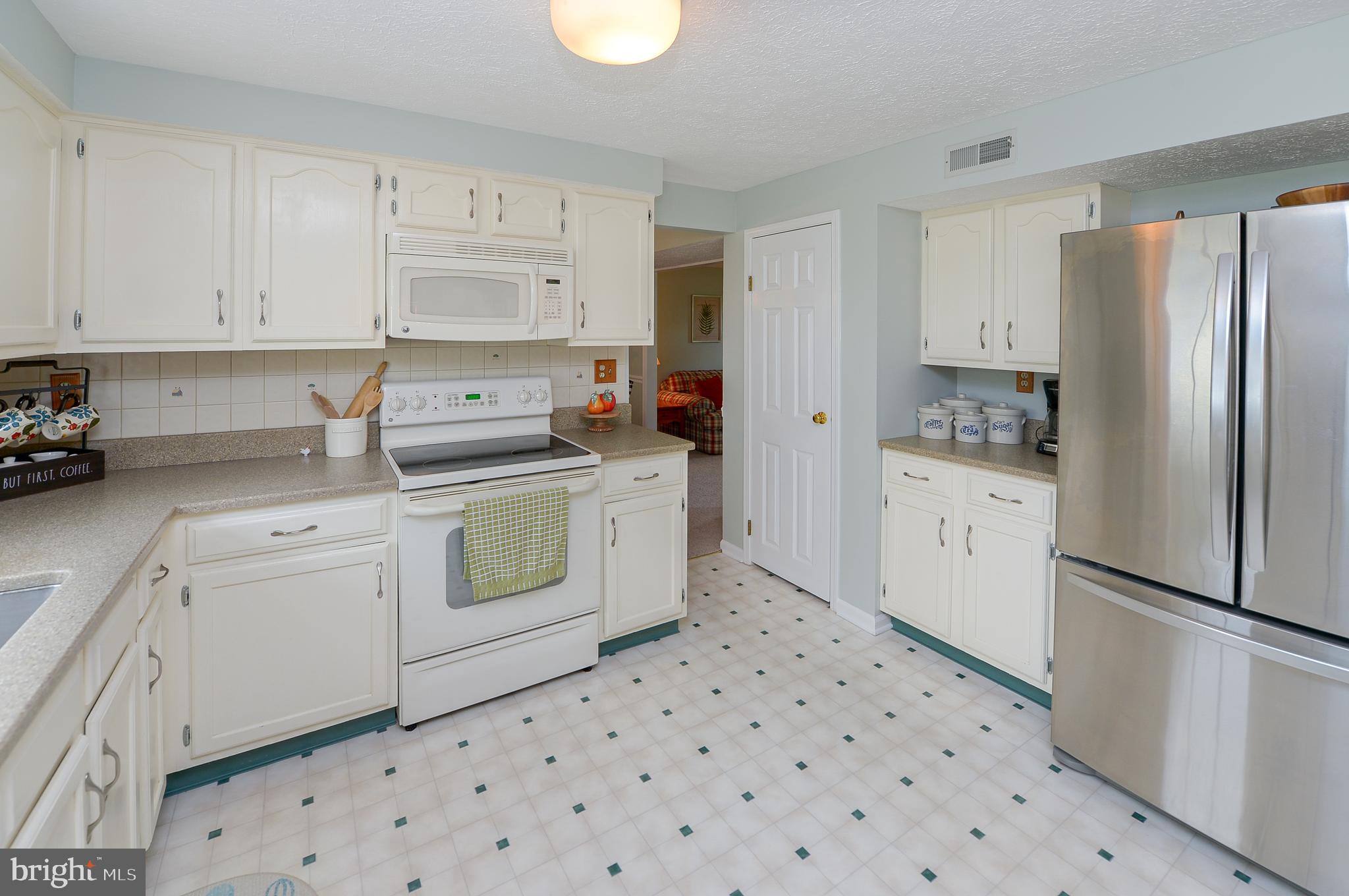 502 Parliament Road Marlton, NJ 08053 - Photo 11 of 35 Gallery Image 11