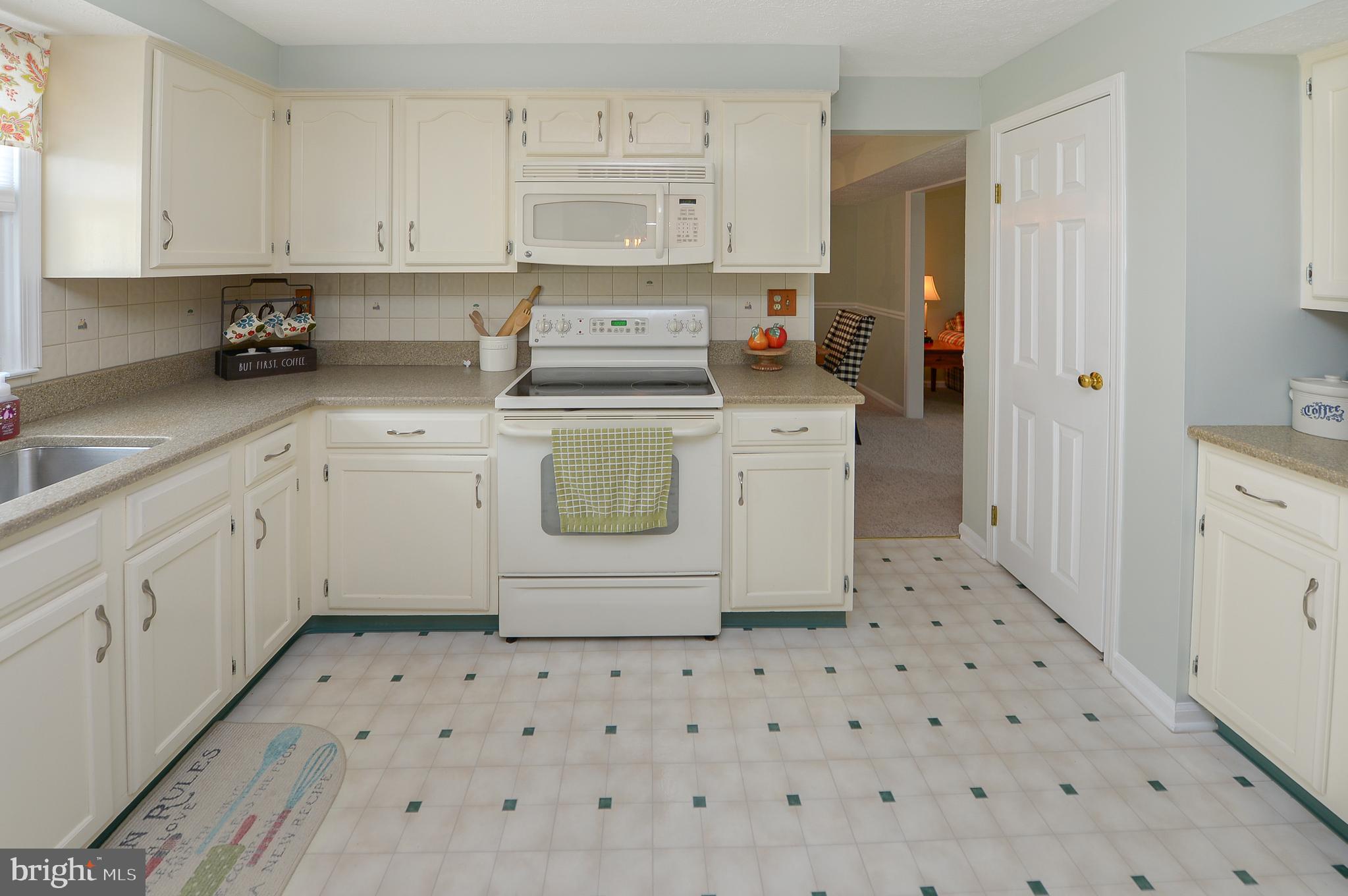 502 Parliament Road Marlton, NJ 08053 - Photo 10 of 35 Gallery Image 10