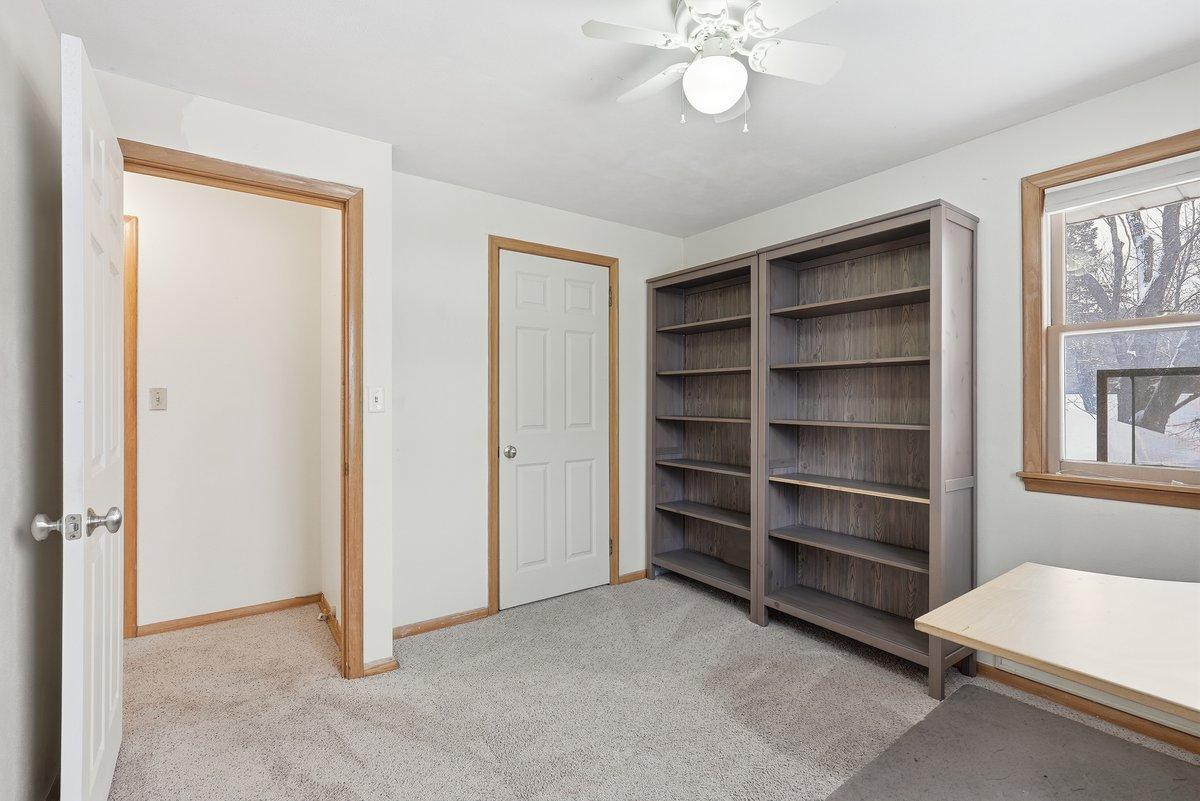 1015 West Maple Street River Falls, WI 54022 - Photo 25 of 32