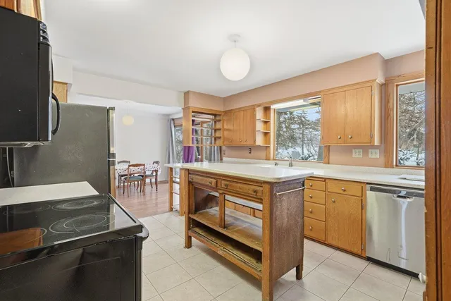 $364,900 | 1015 West Maple Street, River Falls, WI 54022