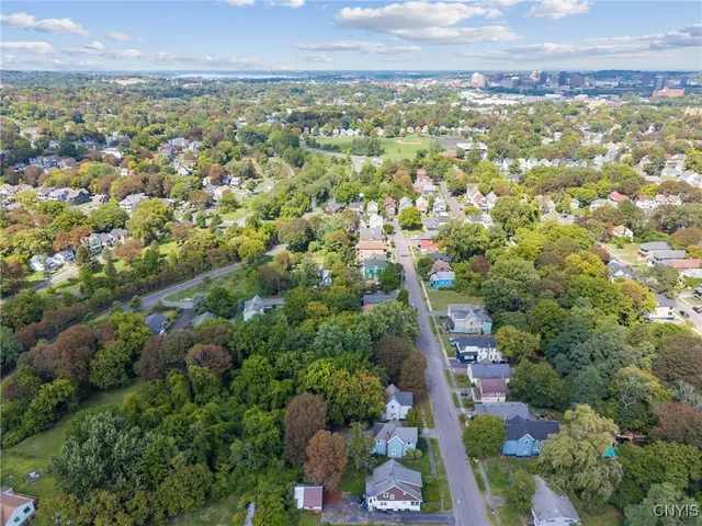 $13,000 | 128 Hatch Street, Syracuse, NY 13205