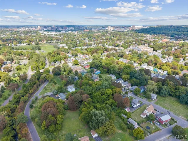 $13,000 | 128 Hatch Street, Syracuse, NY 13205