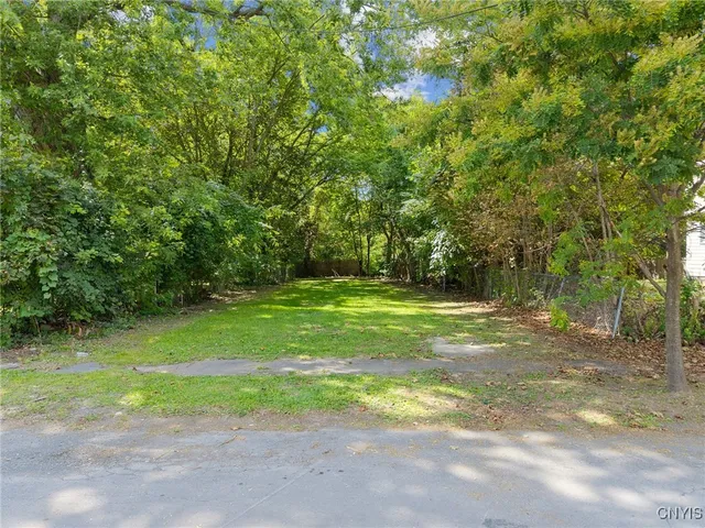 $13,000 | 128 Hatch Street, Syracuse, NY 13205