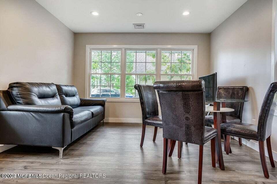 2108 Driscoll Road Toms River, NJ 08753 - Photo 2 of 14 20230619211940409391000000-o