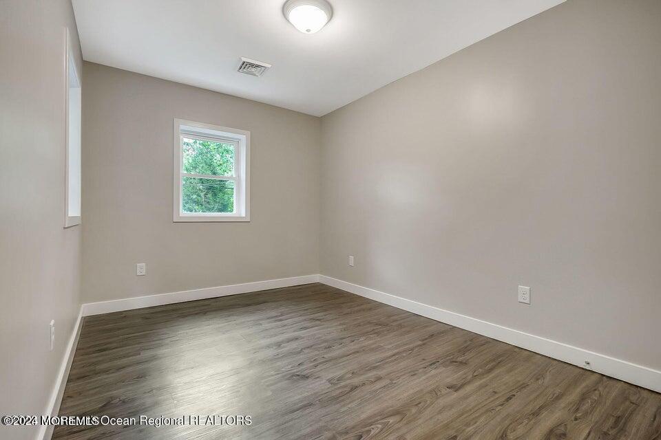2108 Driscoll Road Toms River, NJ 08753 - Photo 8 of 14 20230619212001491593000000-o
