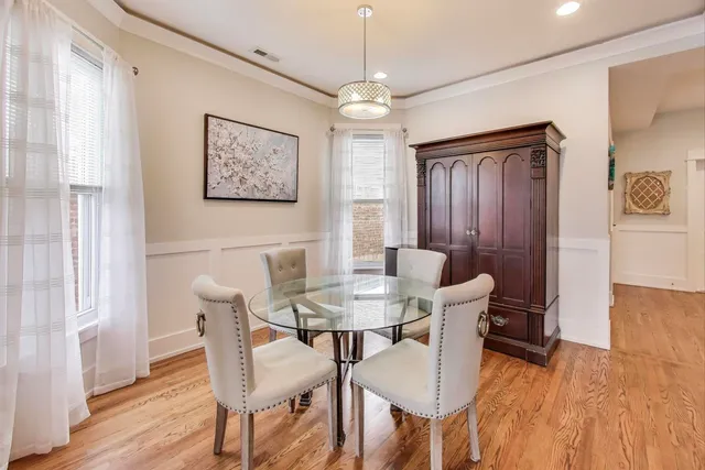 $589,900 | 4633 West Grace Street, Chicago, IL 60641