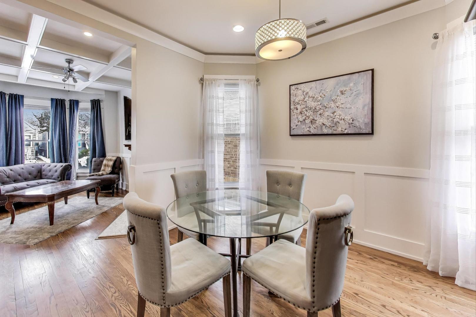 4633 West Grace Street Chicago, IL 60641 - Photo 8 of 35