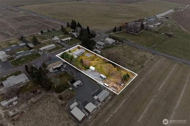 an aerial view of a house having outdoor space