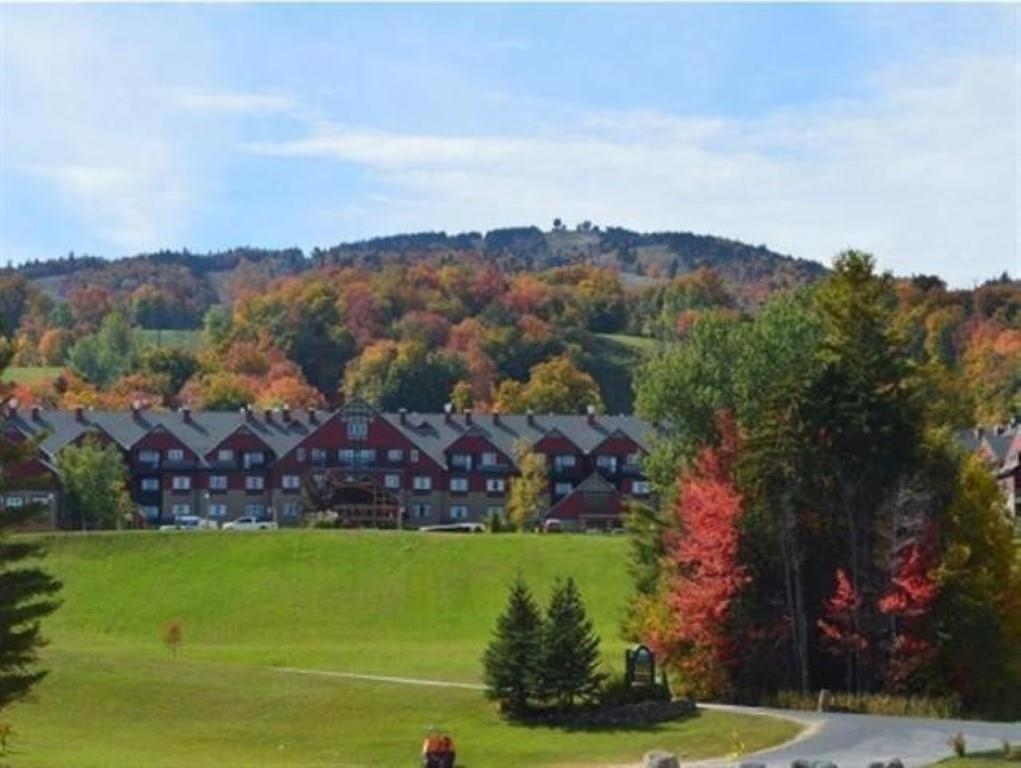 89 Grand Summit Way, Unit 170/172 INTERVAL 4 West Dover, VT 05356 - Photo 12 of 23