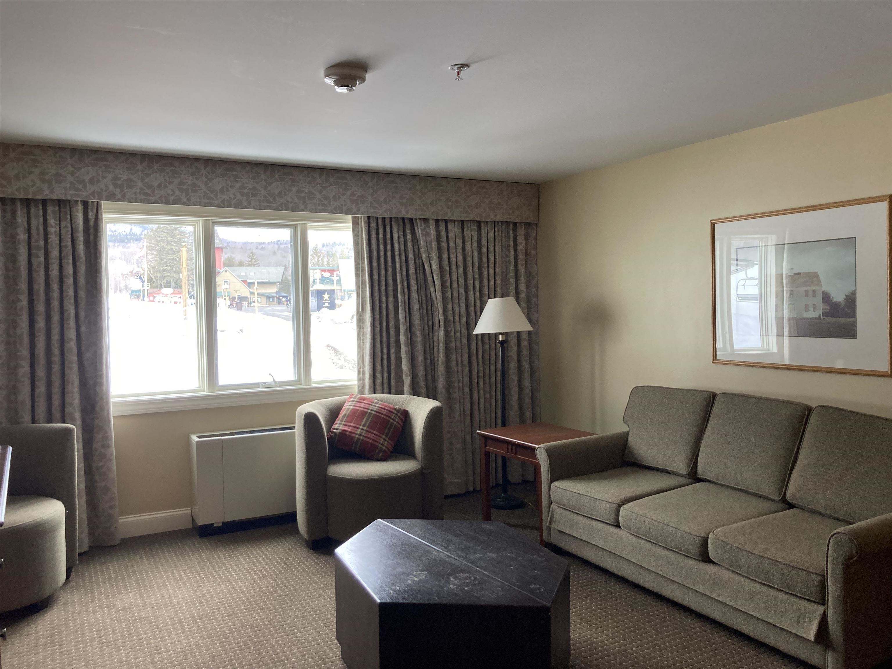 89 Grand Summit Way, Unit 170/172 INTERVAL 4 West Dover, VT 05356 - Photo 2 of 23