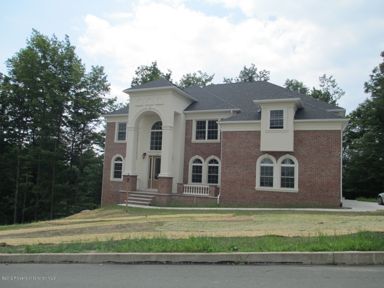 197 Carpenter Hill Road Clarks Summit, PA 18411 - Photo 1 of 26 front