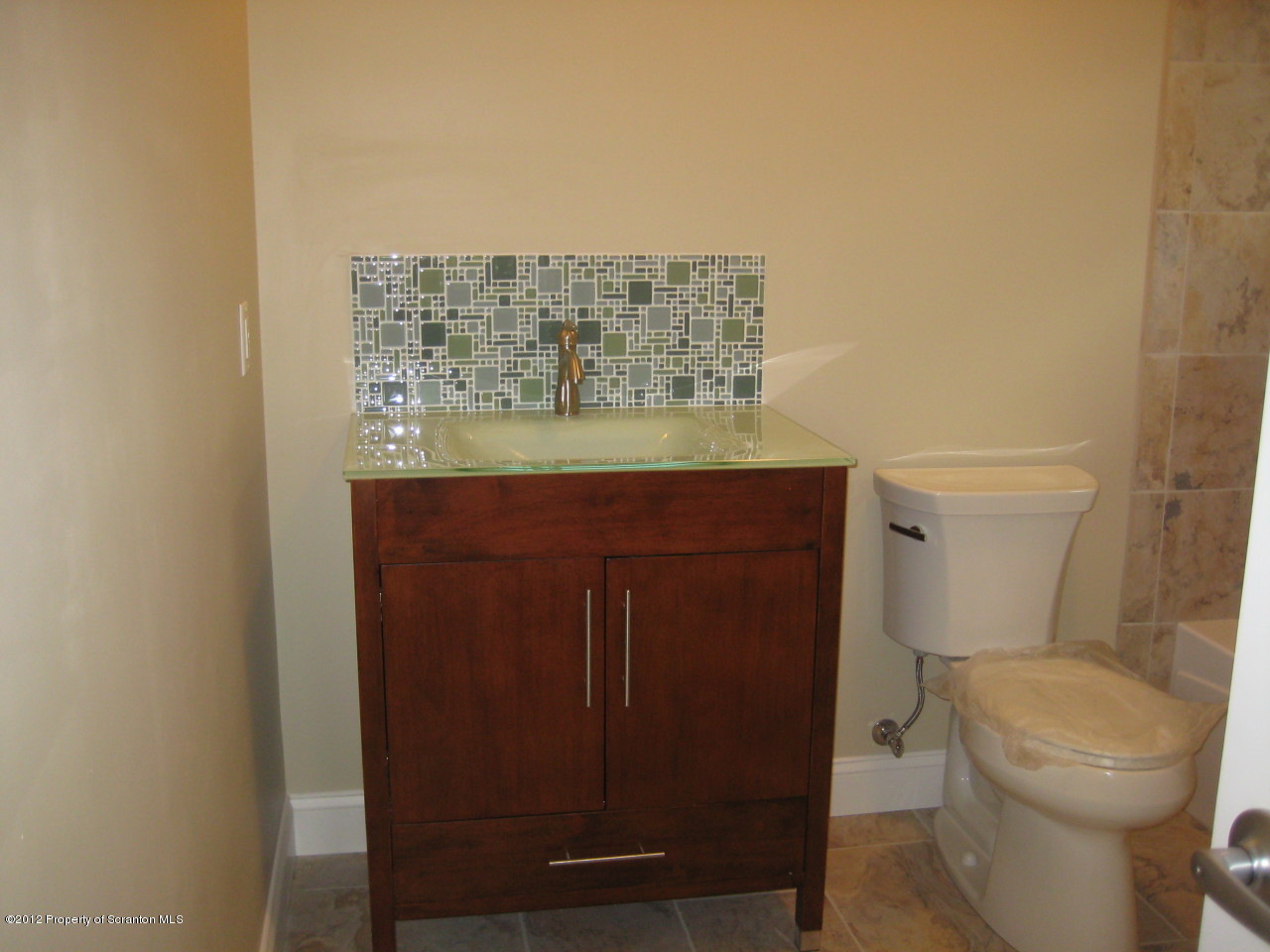 197 Carpenter Hill Road Clarks Summit, PA 18411 - Photo 13 of 26 bath