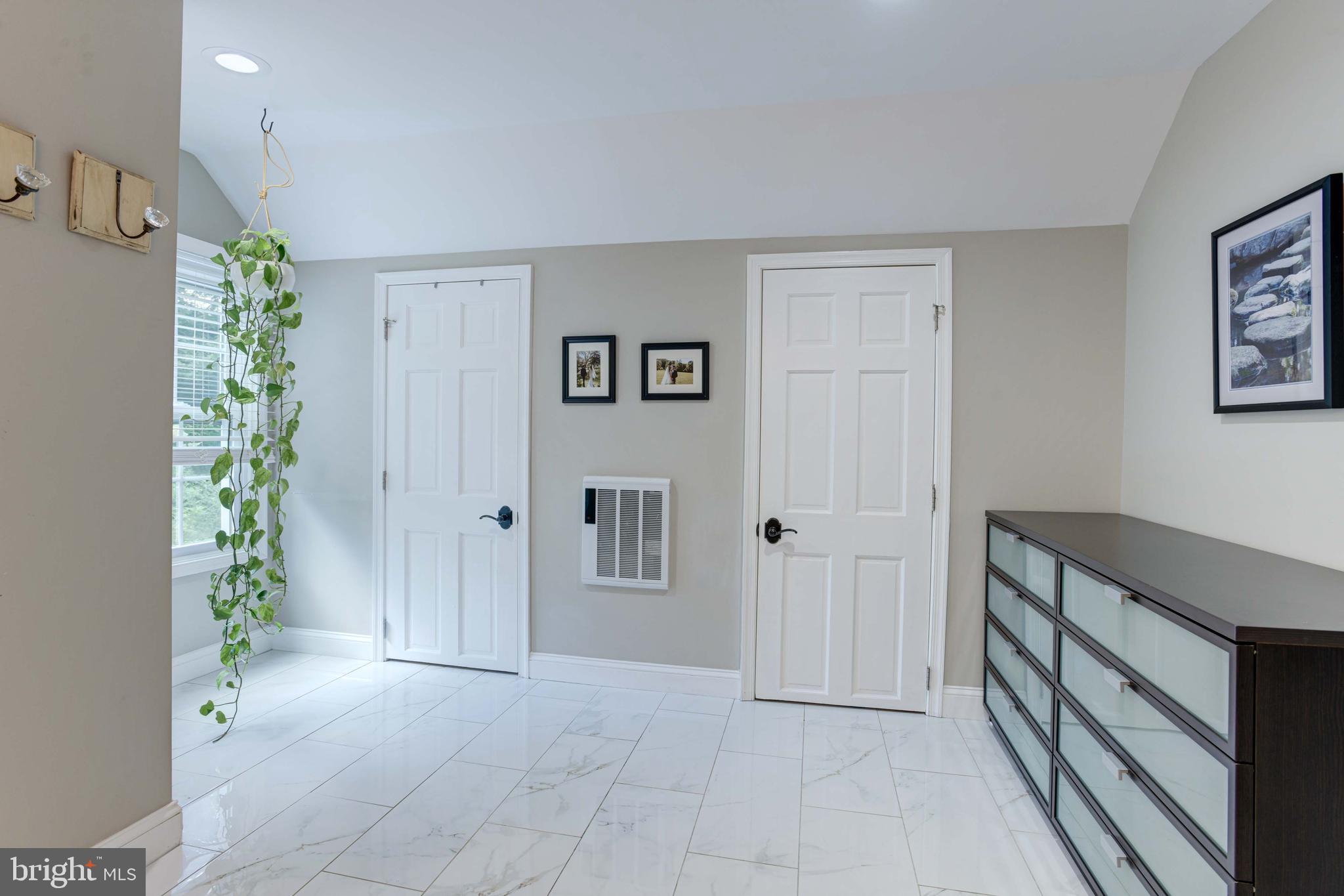 1109 Providence Road Towson, MD 21286 - Photo 24 of 38 Stunning Marble Floors